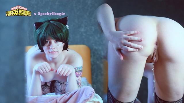 【角色扮演】好色的Izuku Midoriya玩弄她的猫和屁股，直到喷出来-Teen Cosplay Spooky Boogie